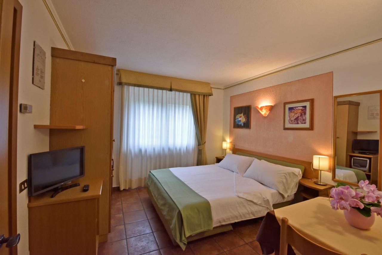 La Roche Hotel Appartments Aosta Dış mekan fotoğraf