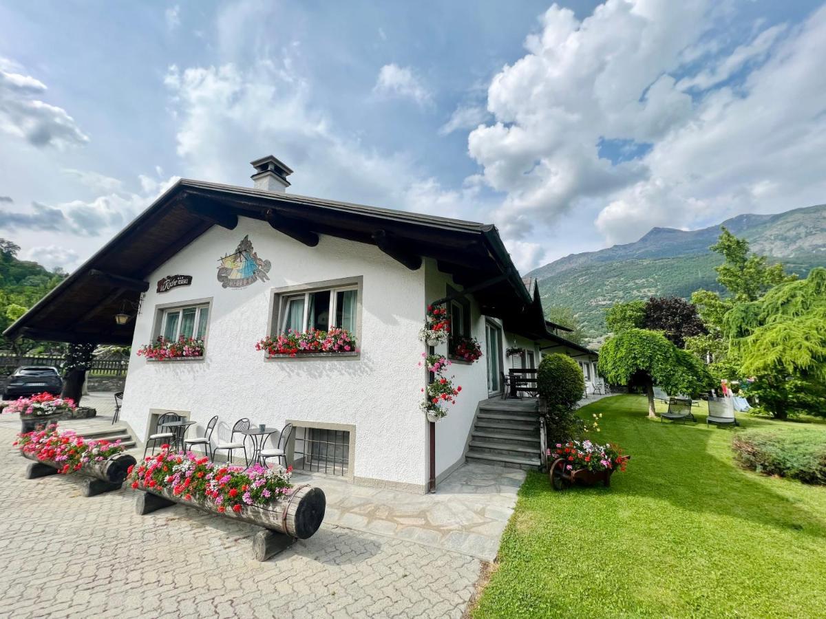 La Roche Hotel Appartments Aosta Dış mekan fotoğraf