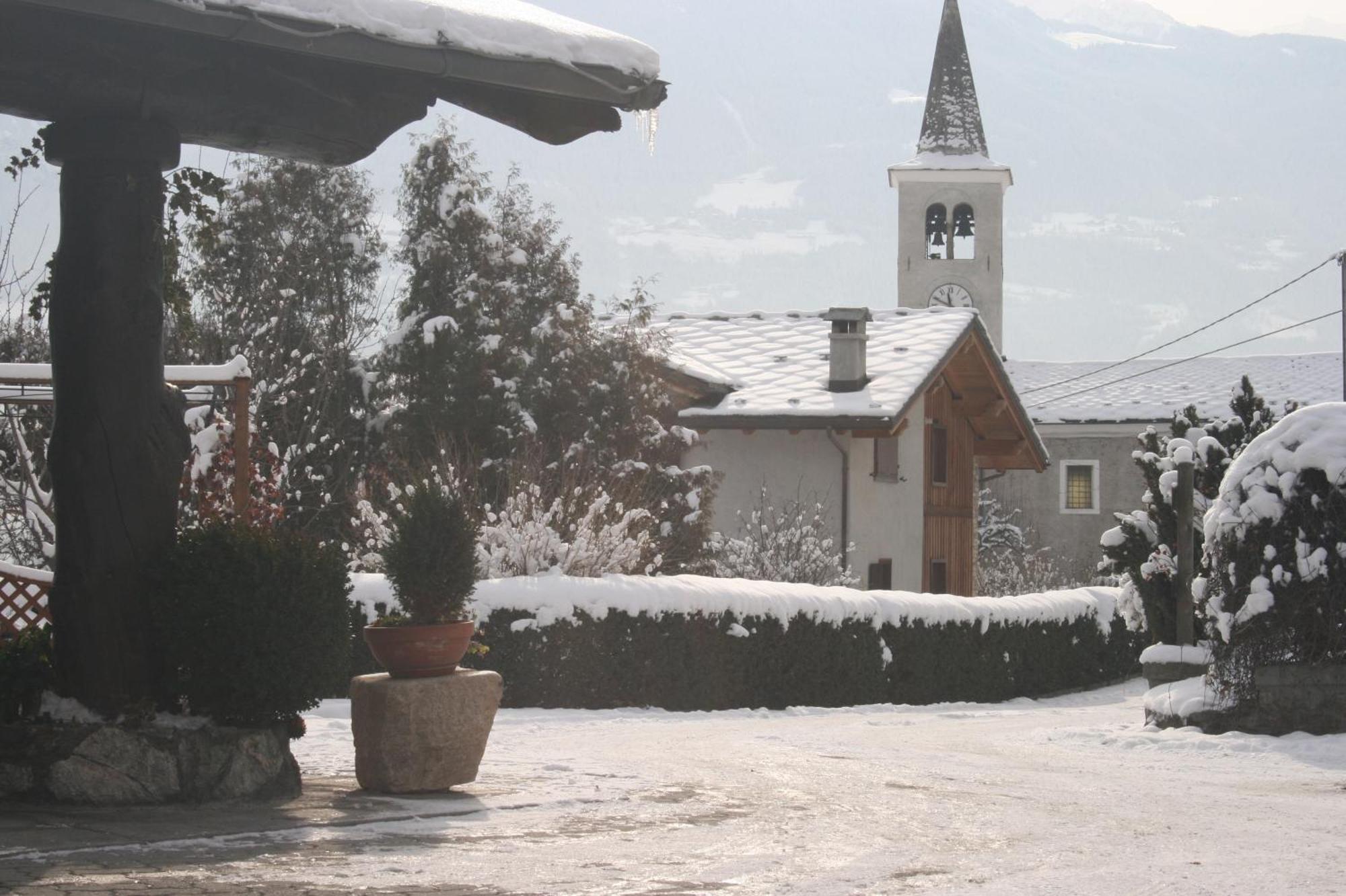 La Roche Hotel Appartments Aosta Dış mekan fotoğraf