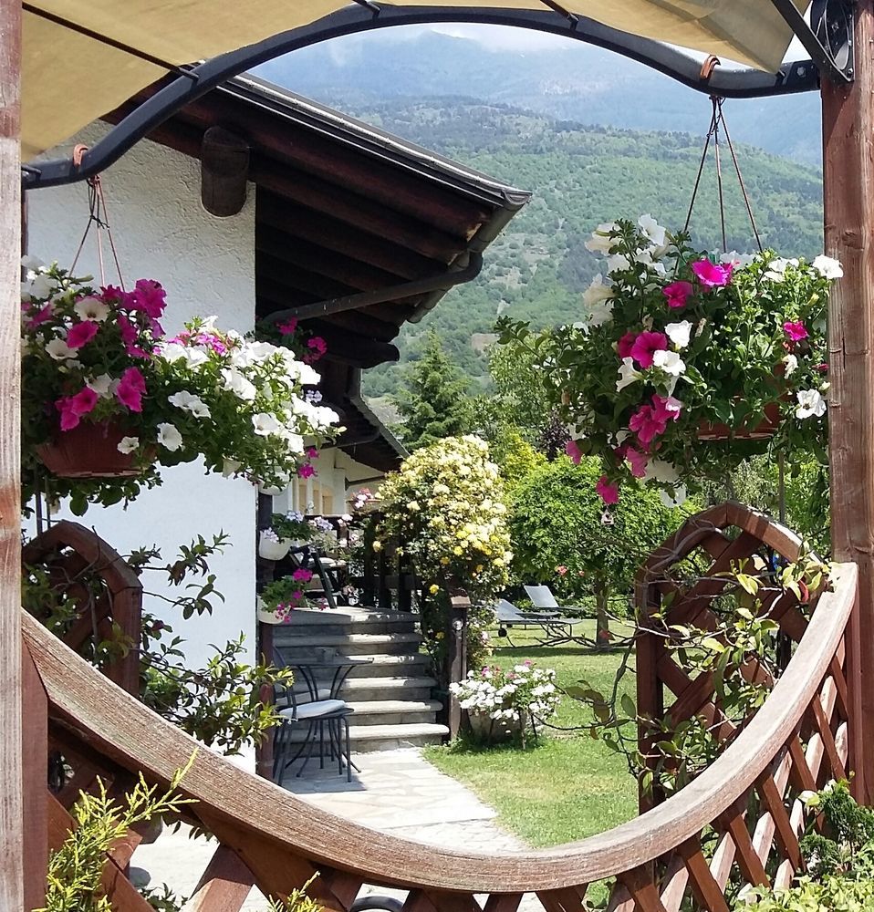 La Roche Hotel Appartments Aosta Dış mekan fotoğraf