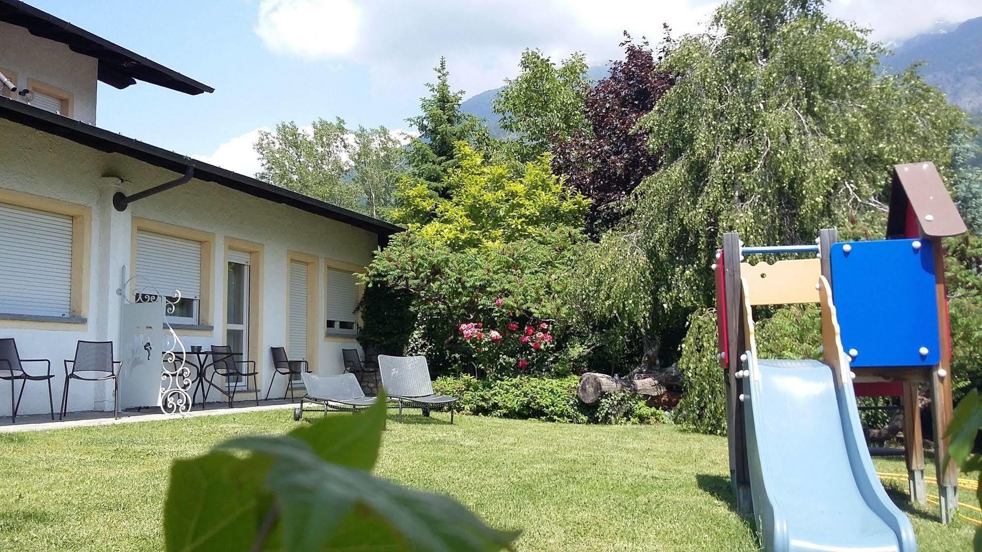 La Roche Hotel Appartments Aosta Dış mekan fotoğraf
